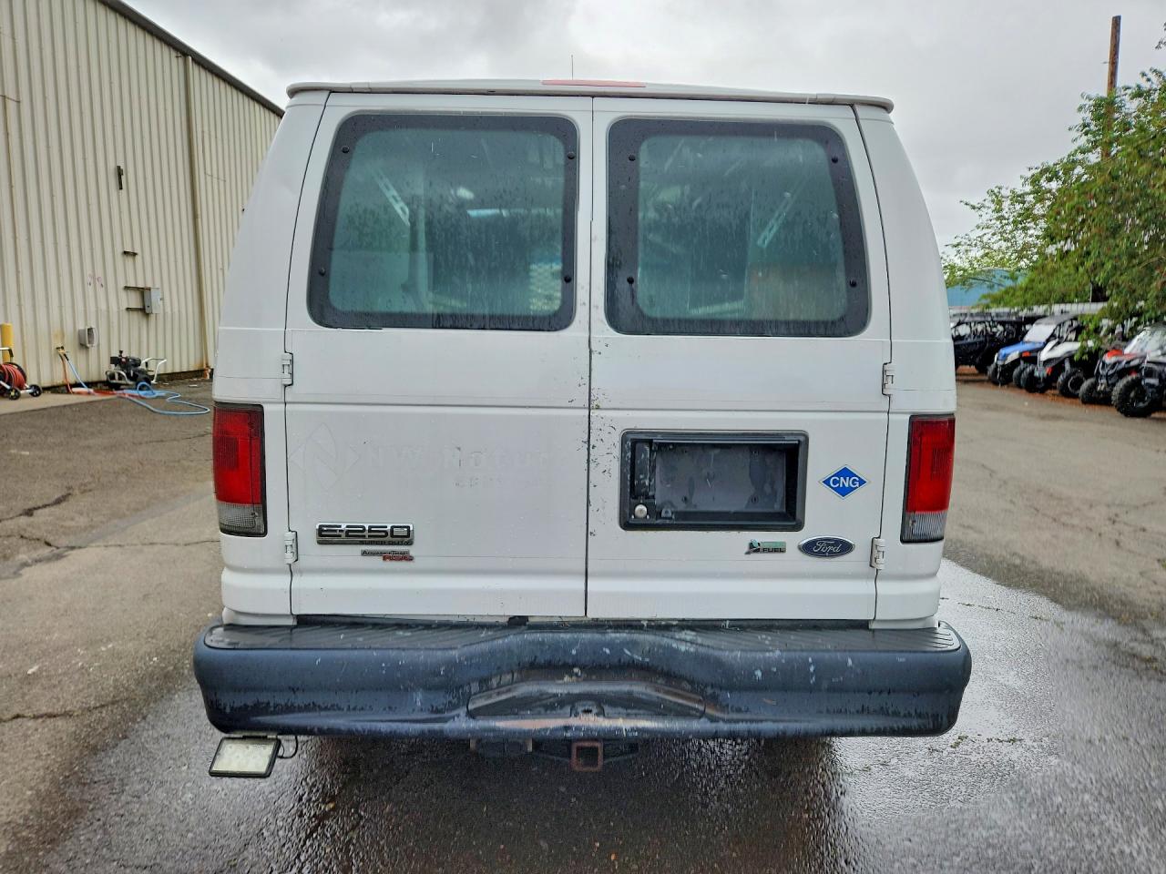 Ford Econoline E250 Van