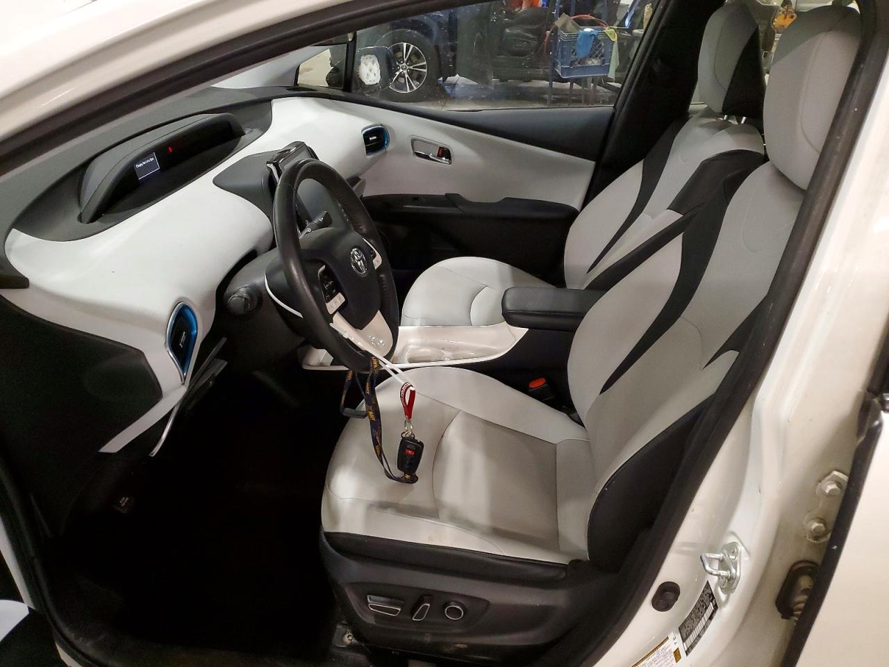 Toyota Prius Premium
