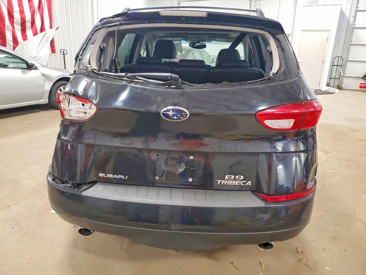 Subaru Tribeca 3.0 H6