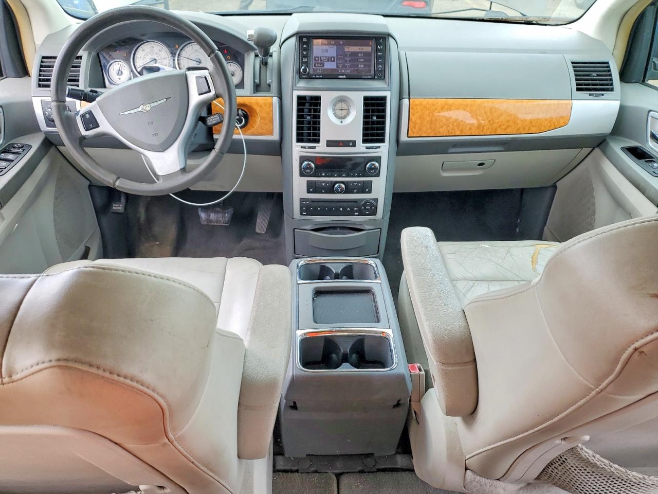 Chrysler Minivan