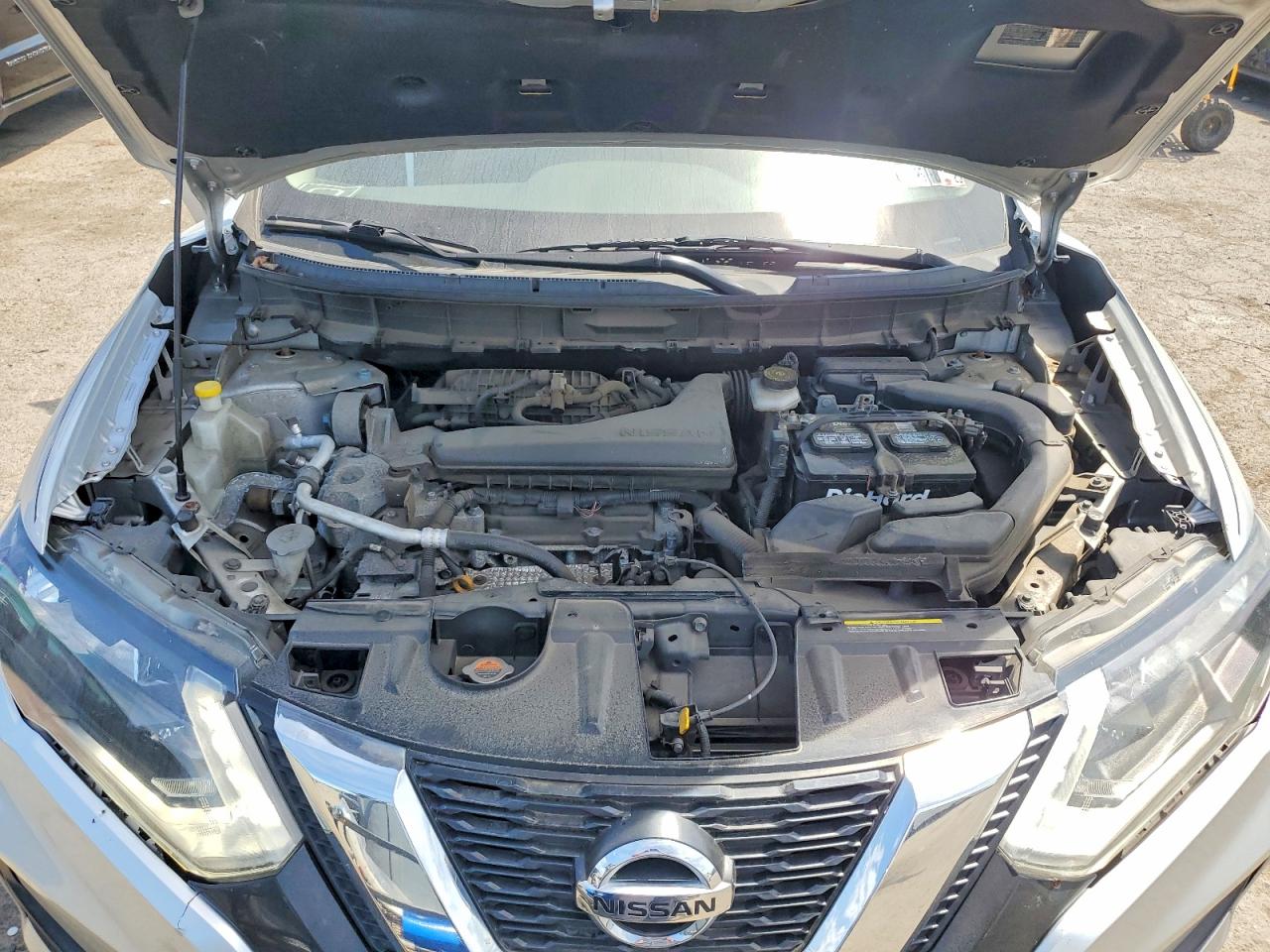 Nissan Rogue S