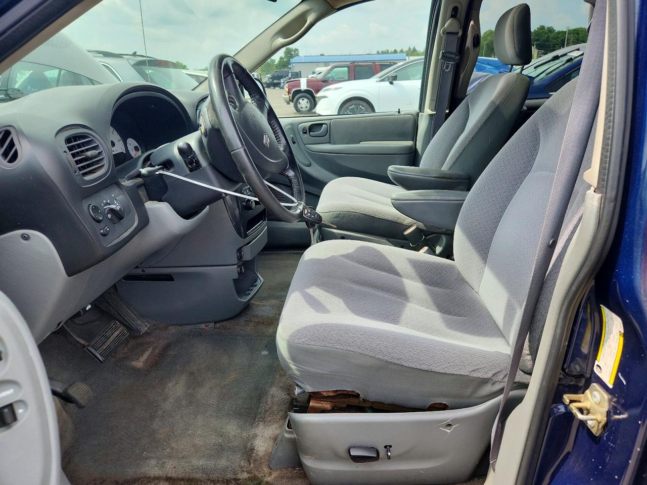Dodge Caravan Sxt