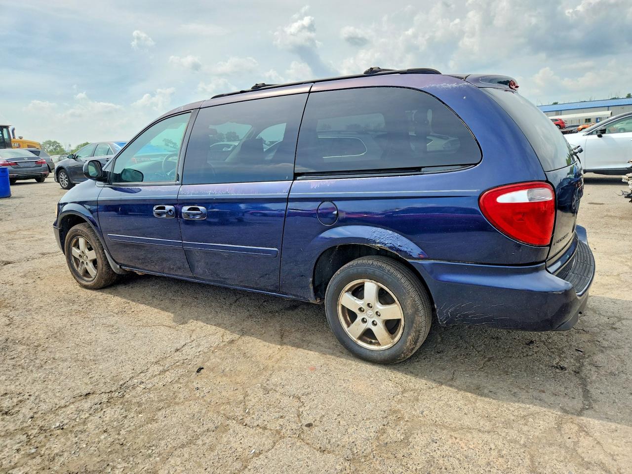 Dodge Caravan Sxt