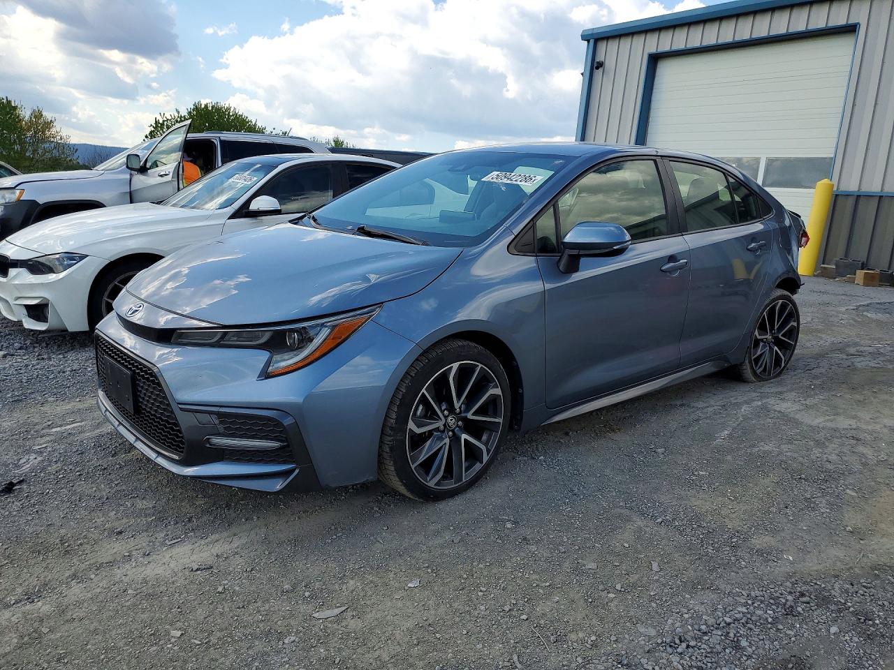 Salvage Toyota Corolla Image