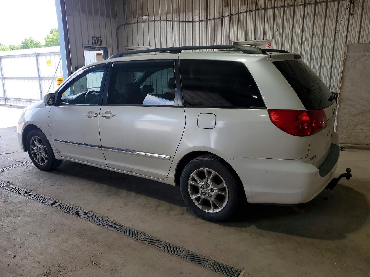 Toyota Sienna Xle Limited 7 Passenger