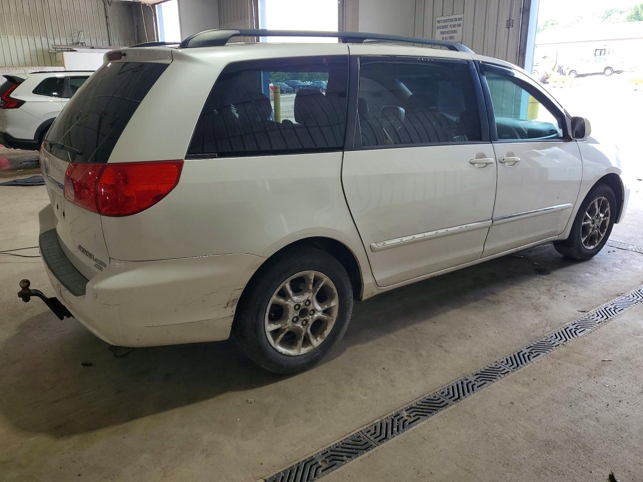 Toyota Sienna Xle Limited 7 Passenger