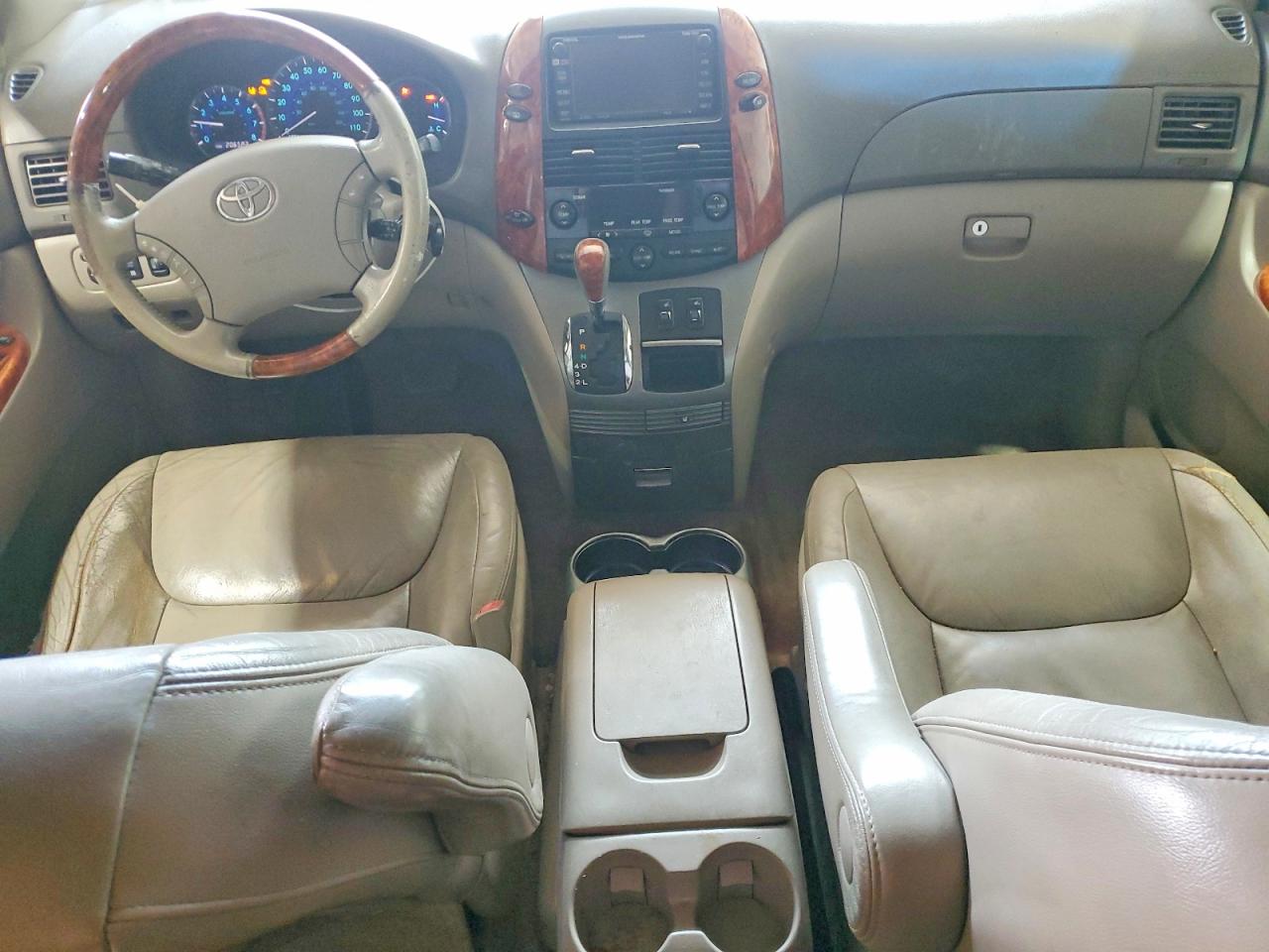 Toyota Sienna Xle Limited 7 Passenger