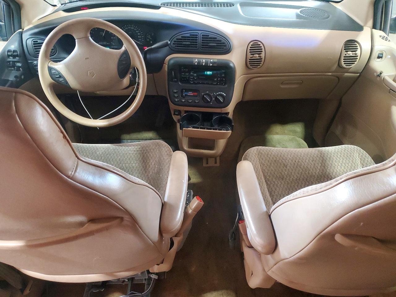 Dodge Caravan Se