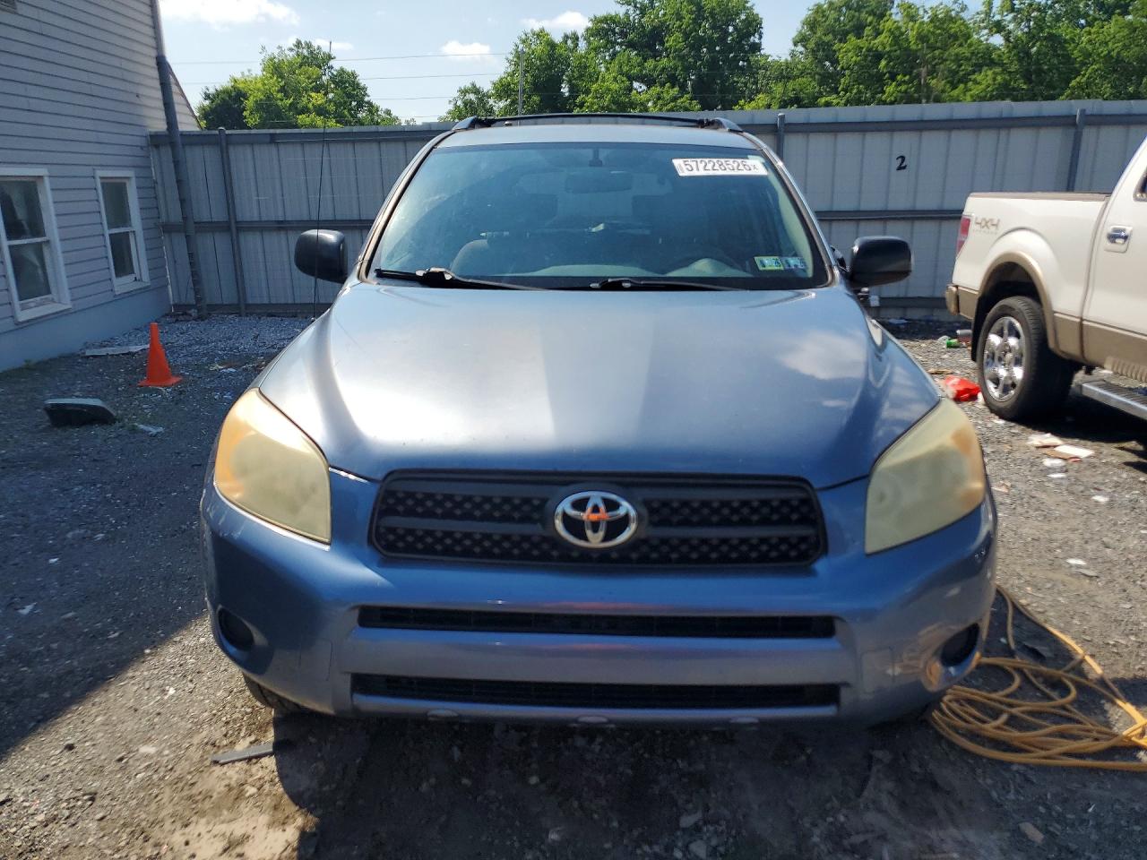 Toyota RAV4 Base