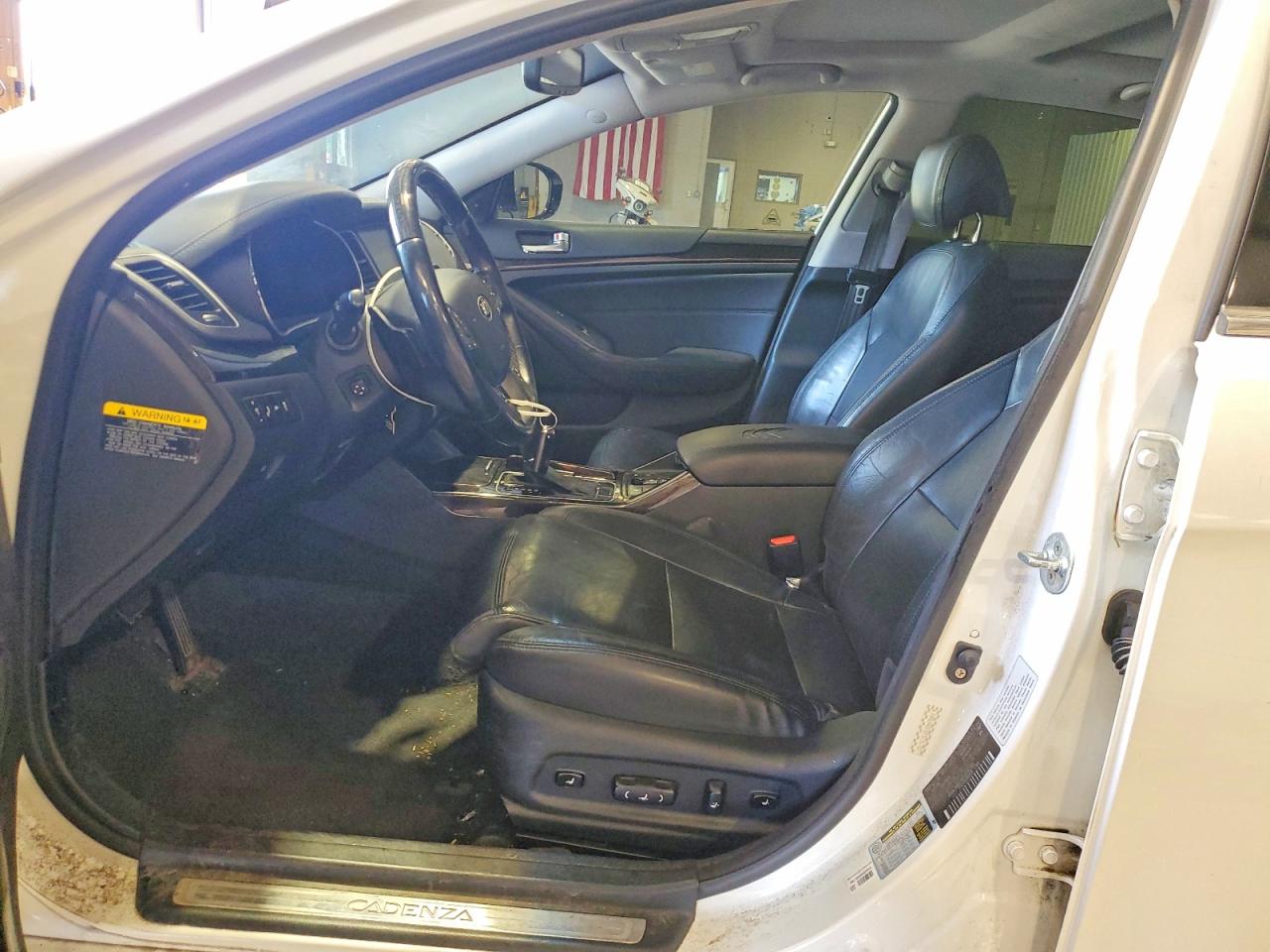 Kia Cadenza Premium