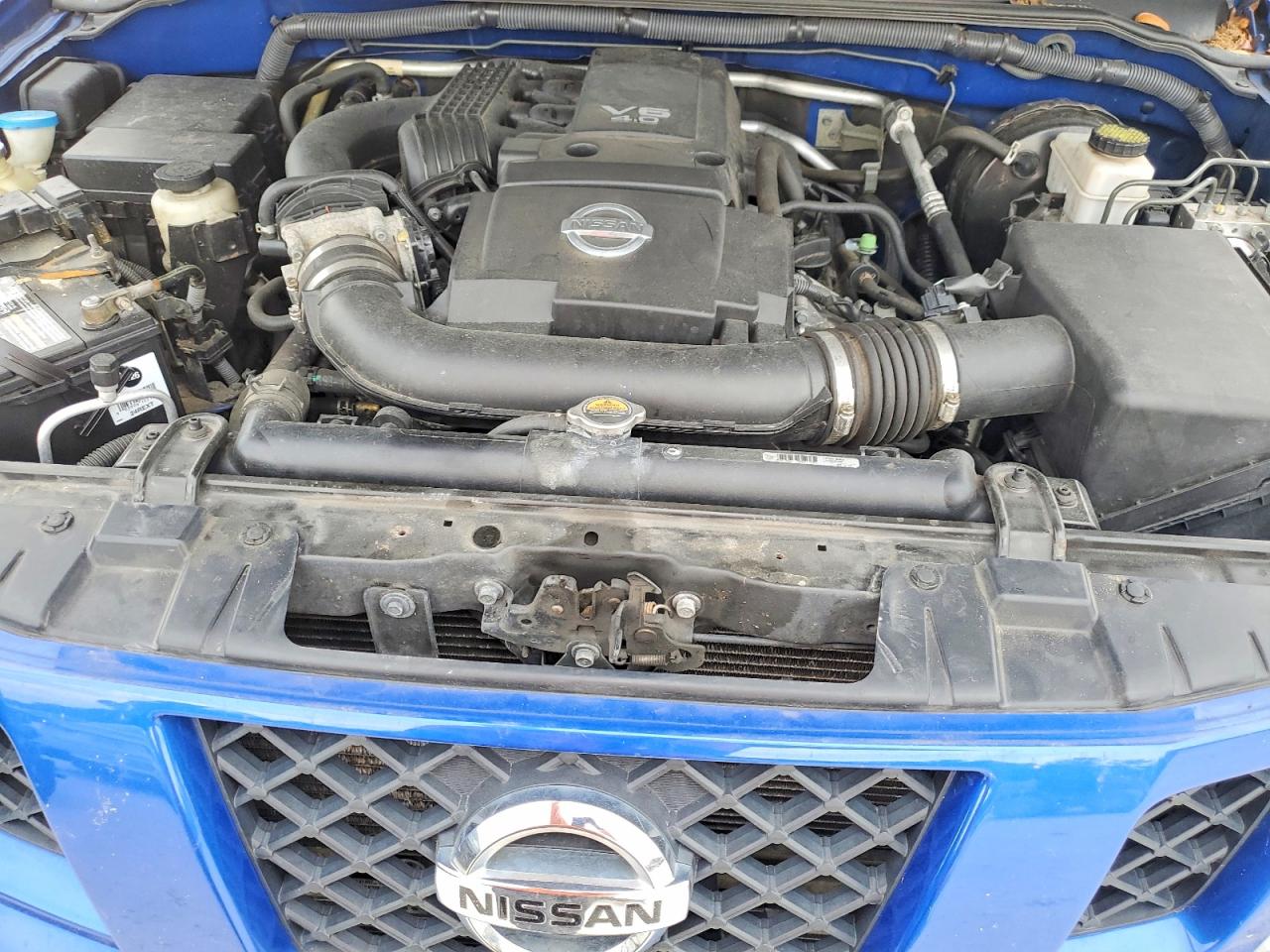 Nissan Frontier Sv V6