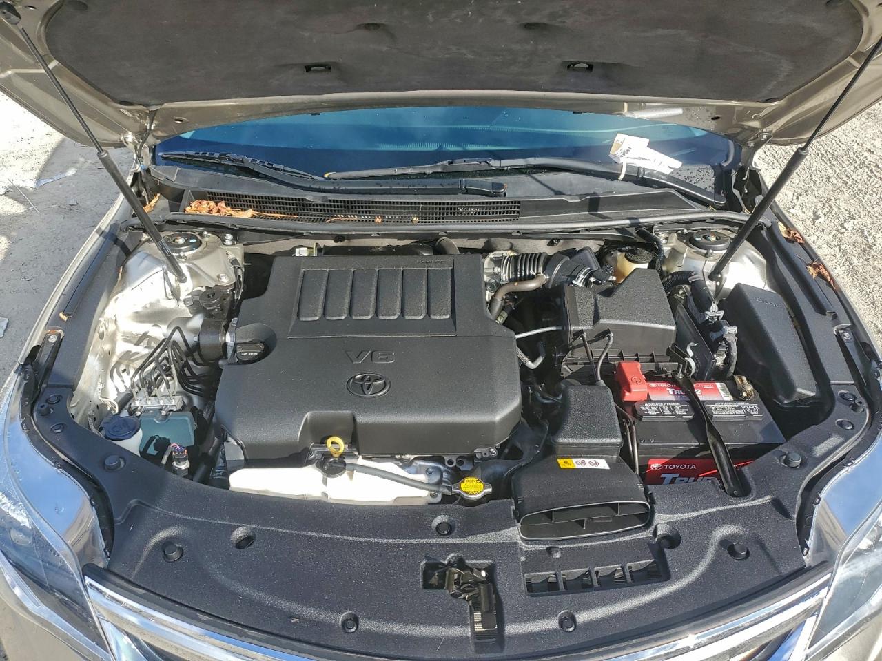 Toyota Avalon Base