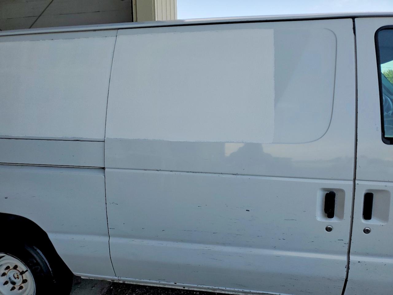 Ford Econoline E150 Van