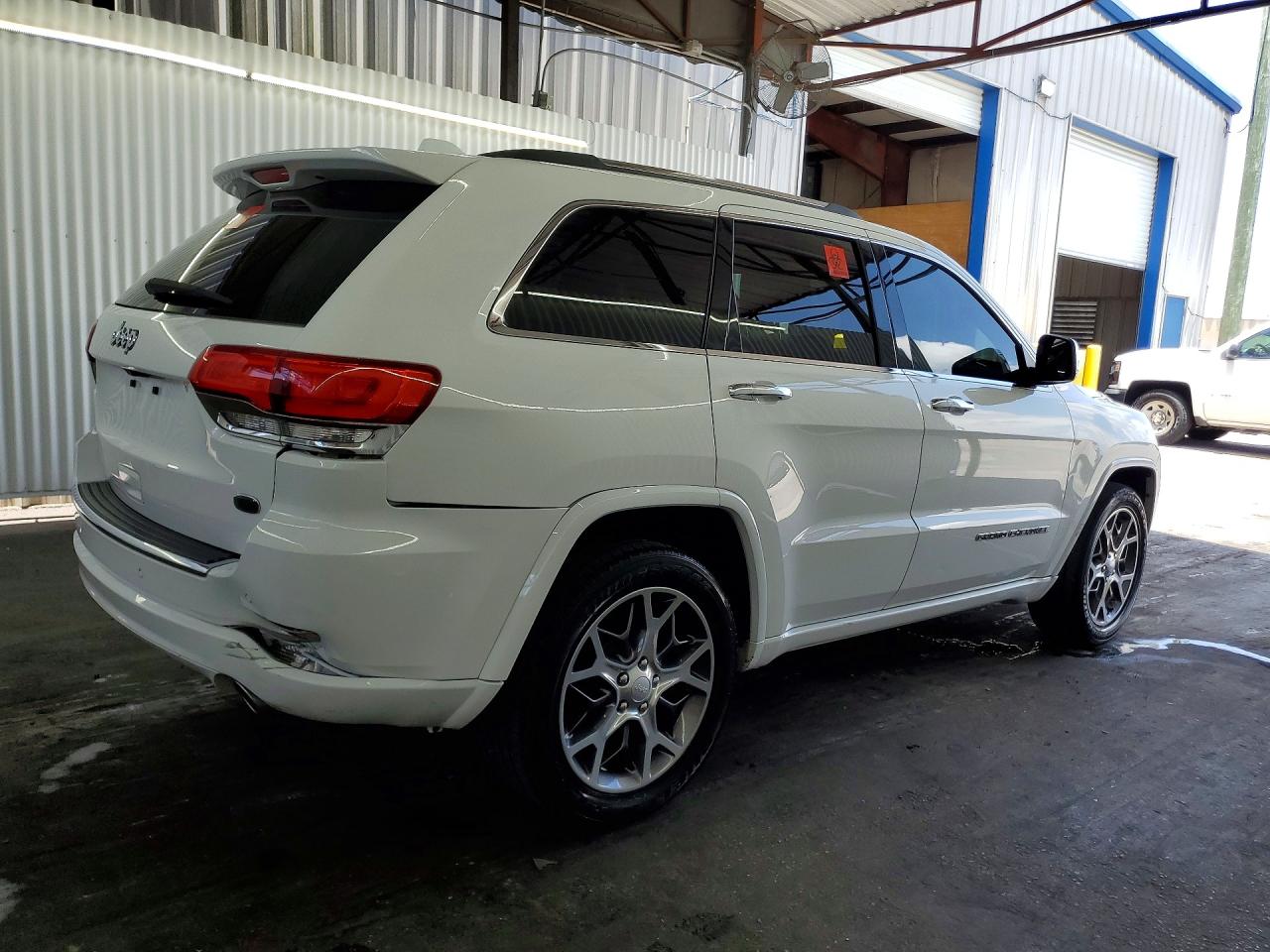 Jeep Grand Cherokee Overland