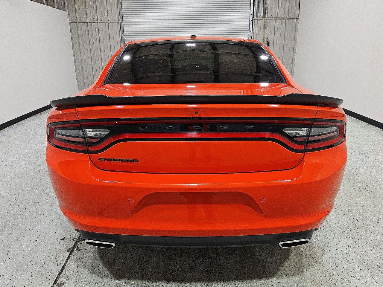 Dodge Charger Sxt