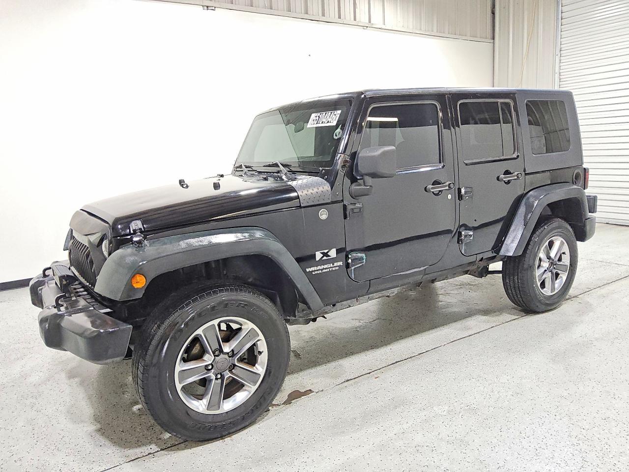 Salvage Jeep Wrangler Image