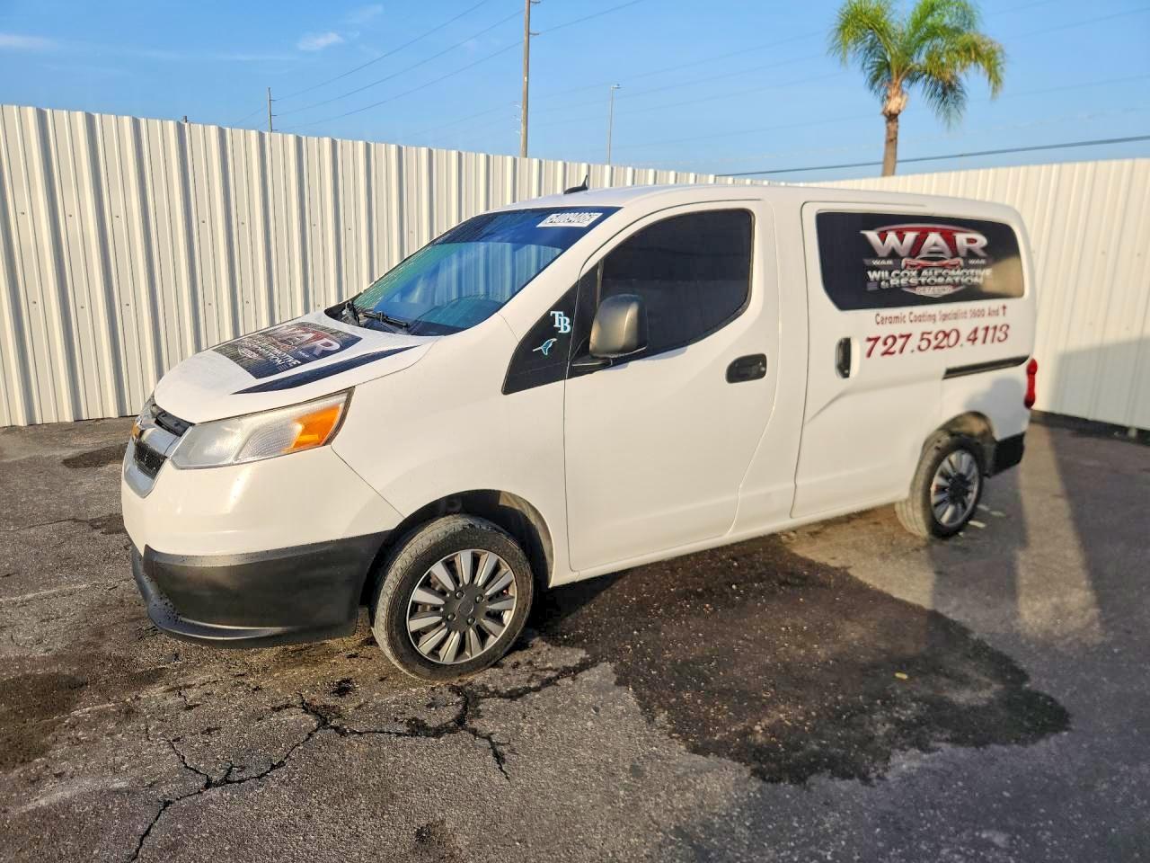 Salvage Chevrolet Express Image