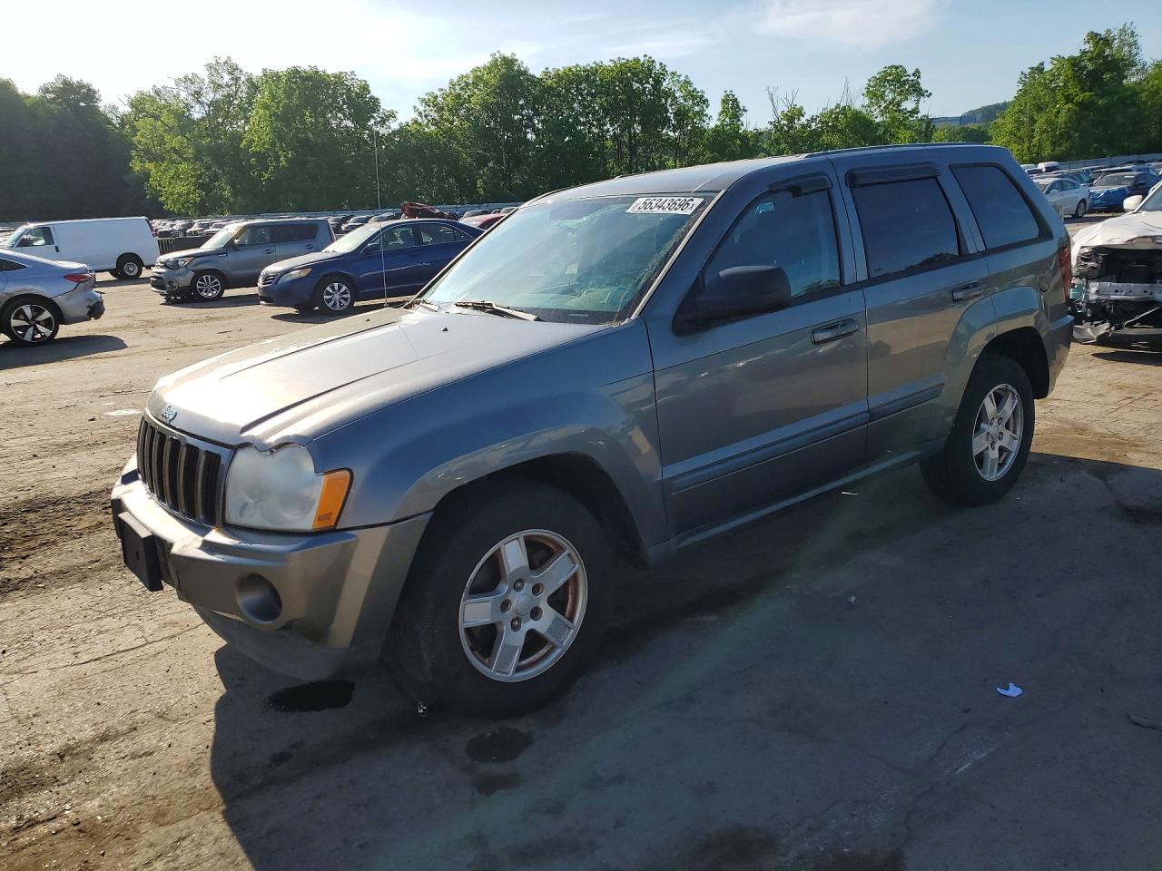 Salvage Jeep Grand Cherokee Image