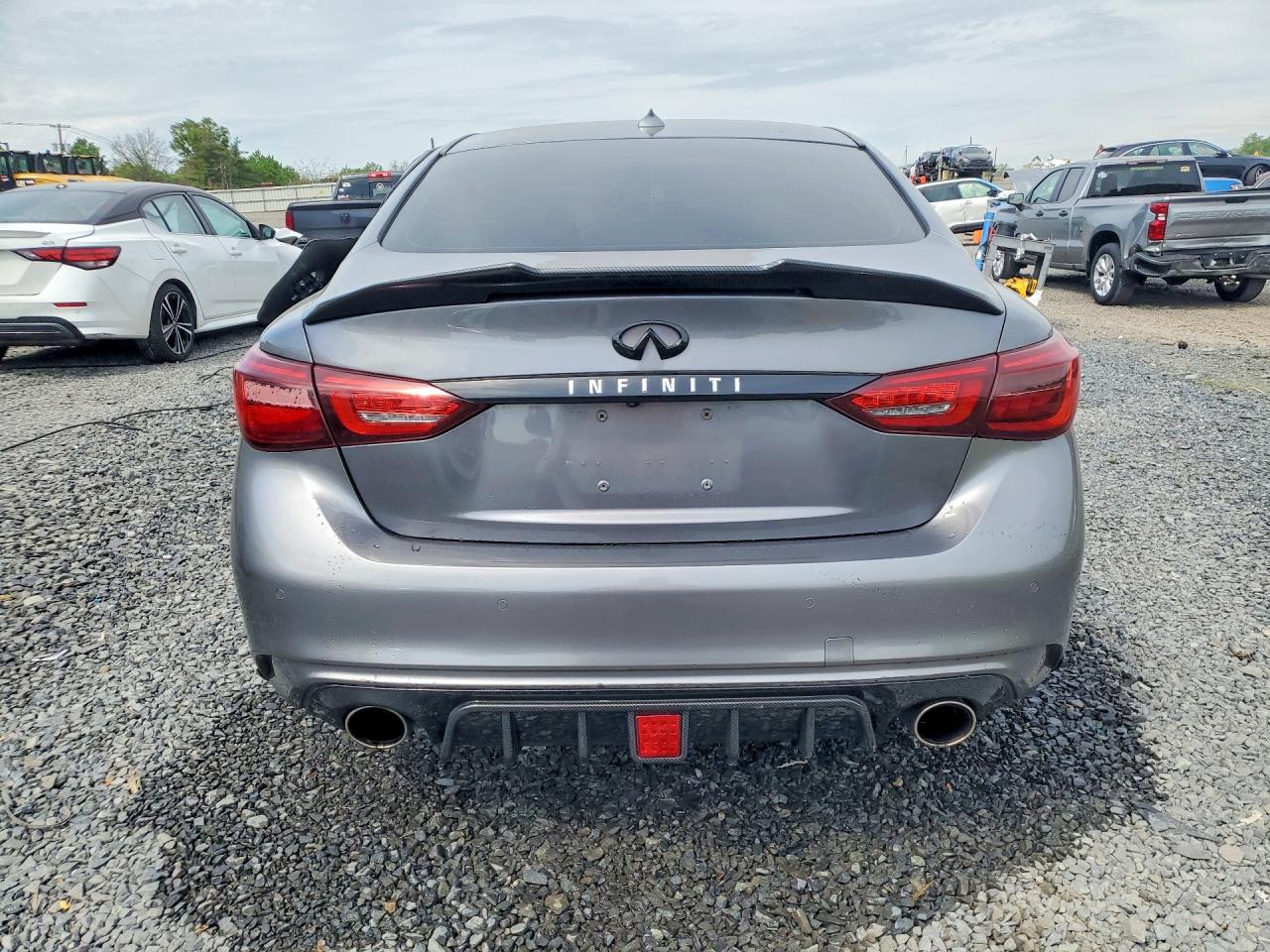 INFINITI Q50 Luxe