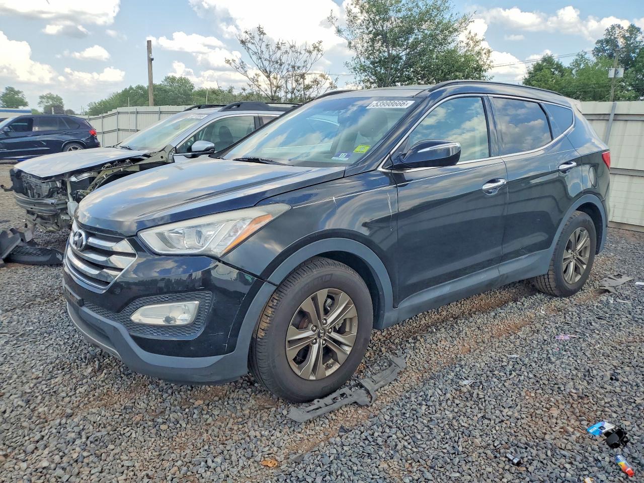 Salvage Hyundai SANTA FE Image