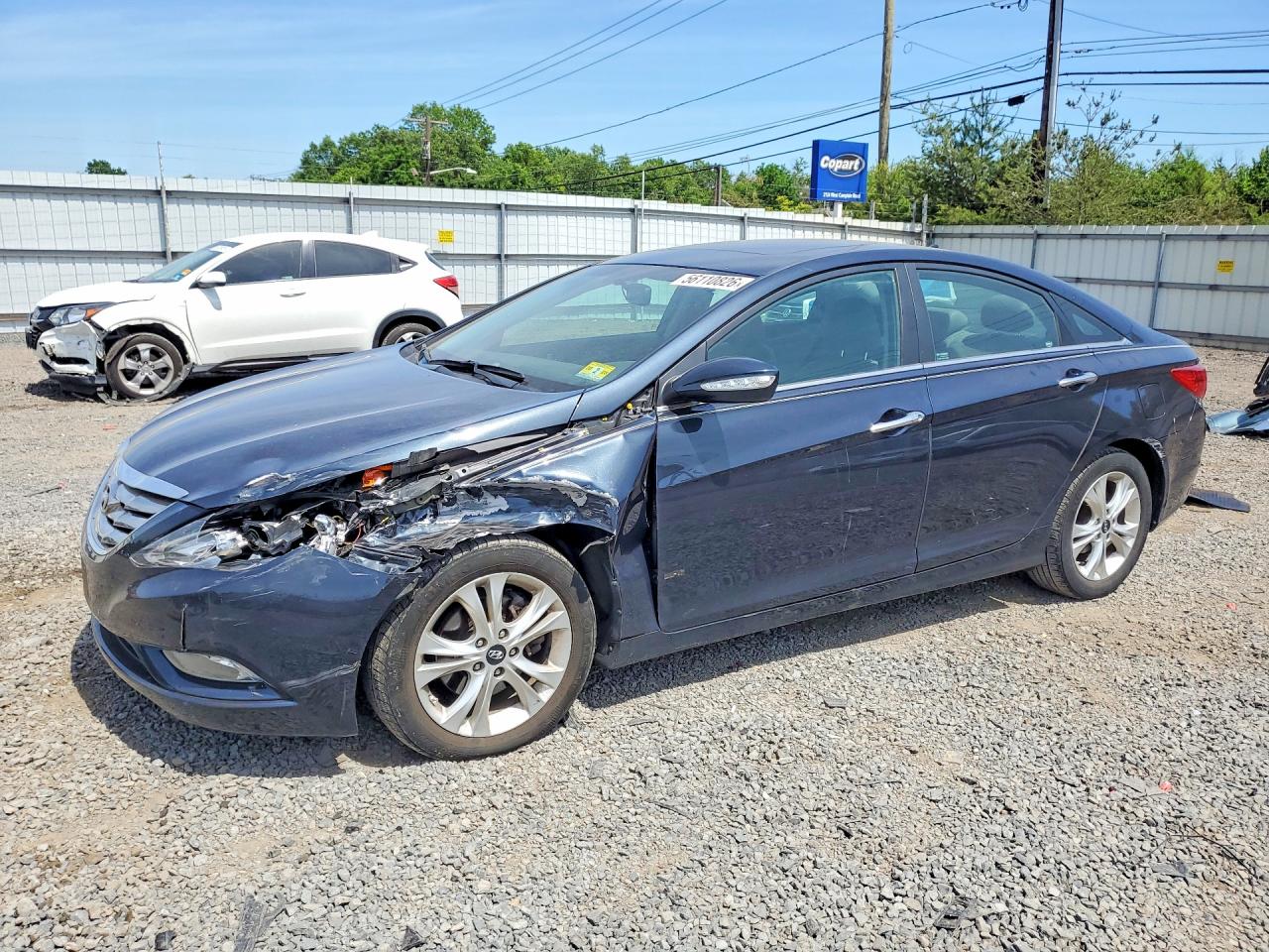 Salvage Hyundai SONATA Image