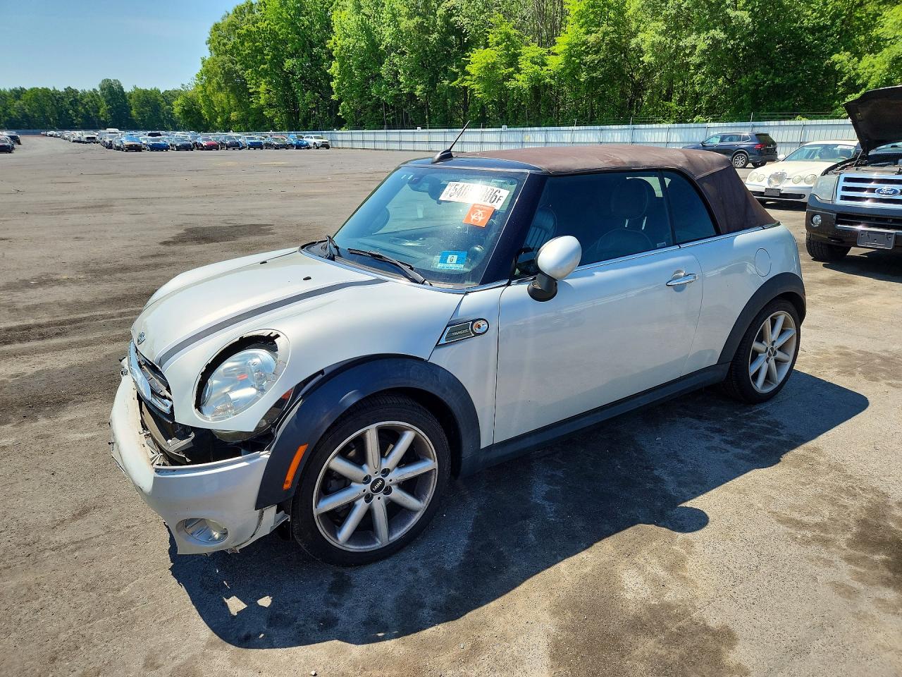 Salvage MINI Cooper Image