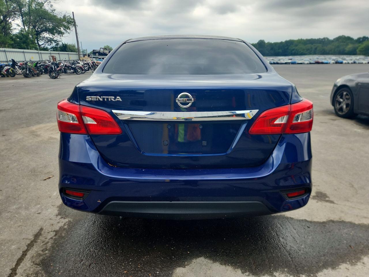 Nissan Sentra S
