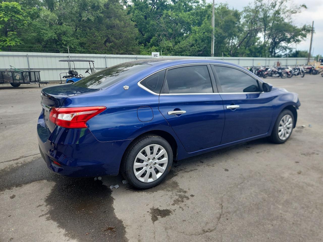 Nissan Sentra S