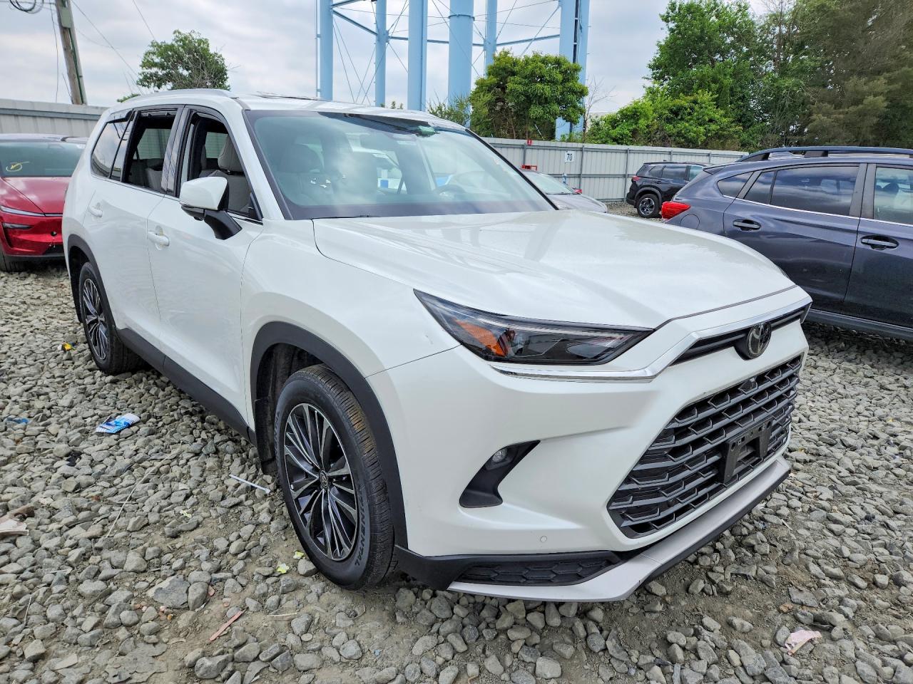 Toyota Grand Highlander Hybrid Max Platinum