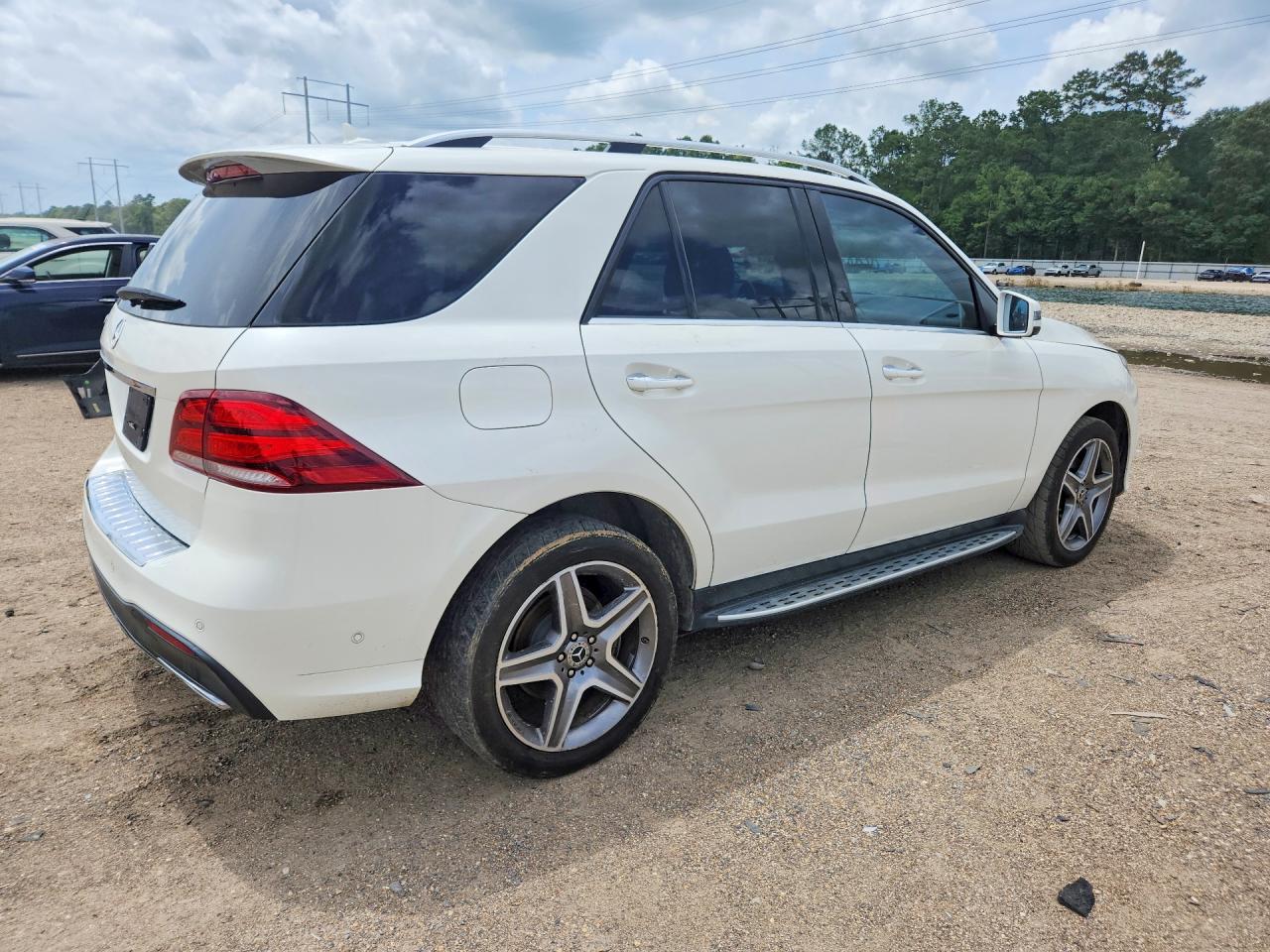 Mercedes-Benz GLE 350