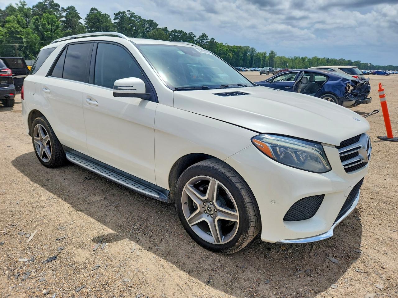 Mercedes-Benz GLE 350