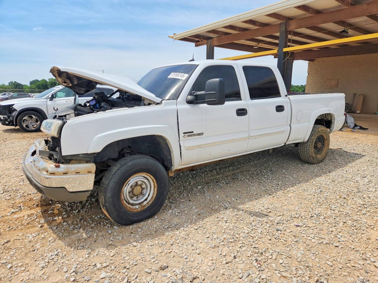 Salvage Chevrolet Silverado Image