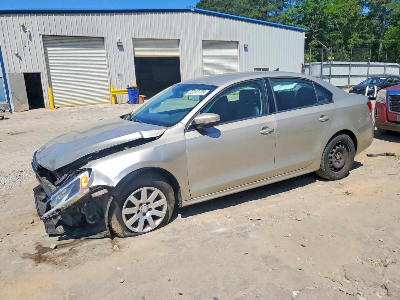 Salvage Volkswagen Jetta Image