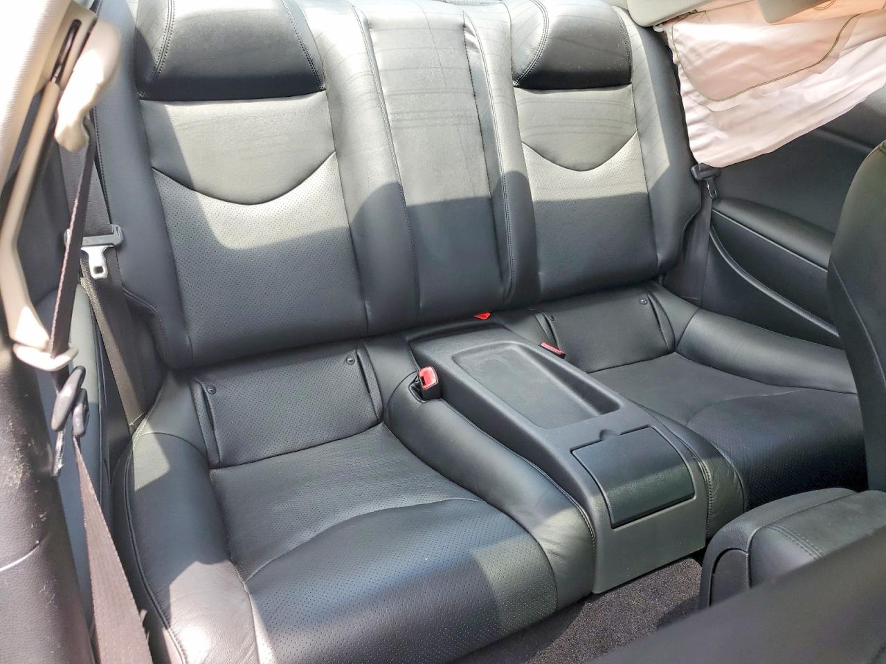 INFINITI G37 Base