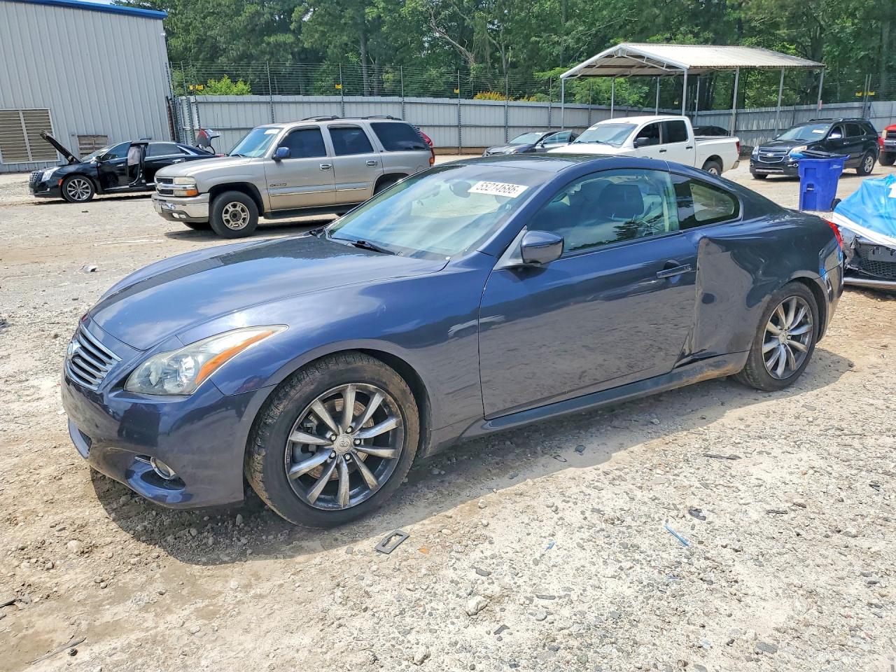 Salvage INFINITI G37 Image