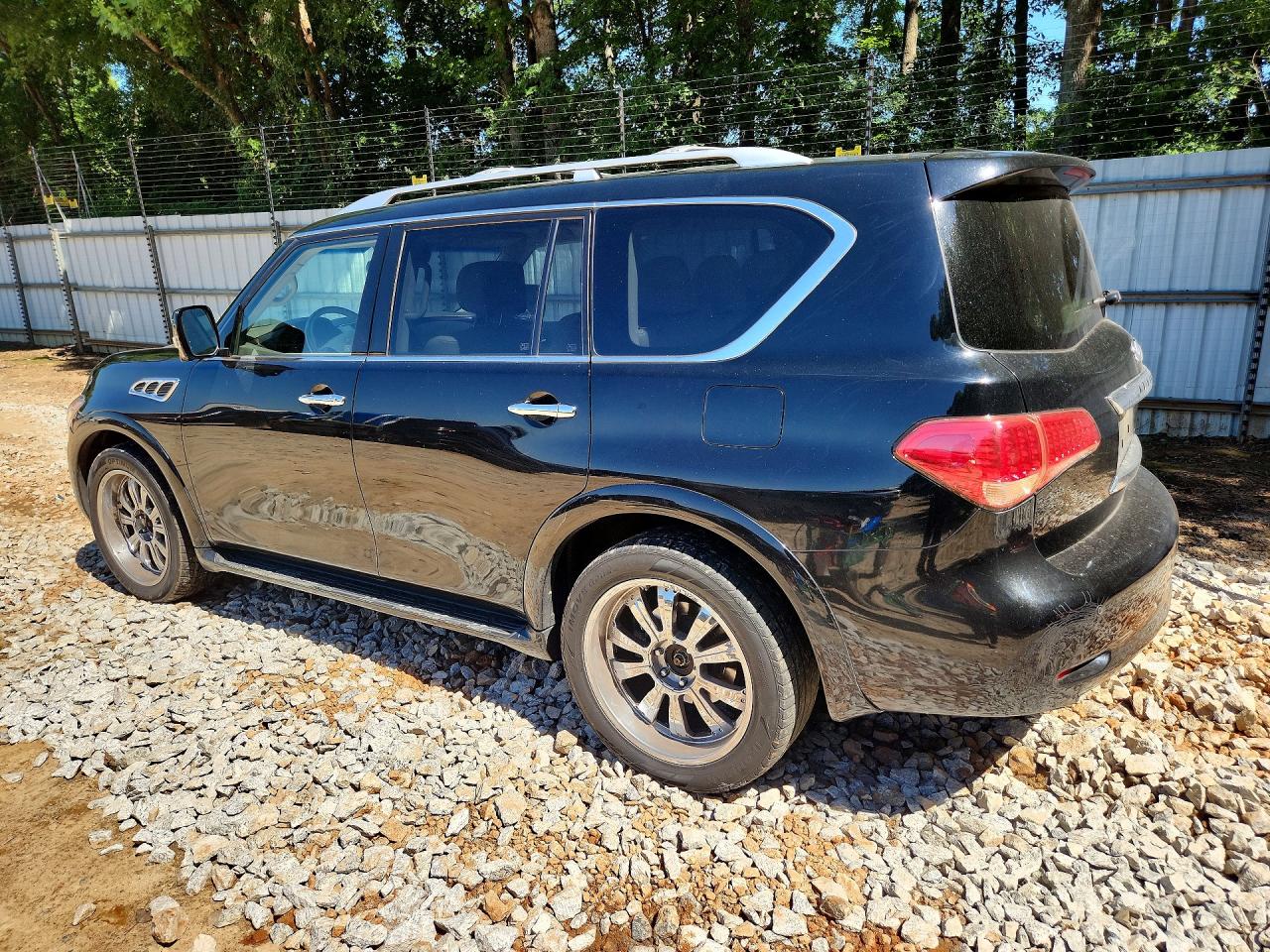 INFINITI Qx Base