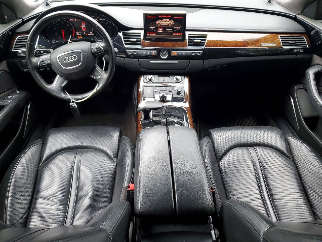Audi A8 L Quattro