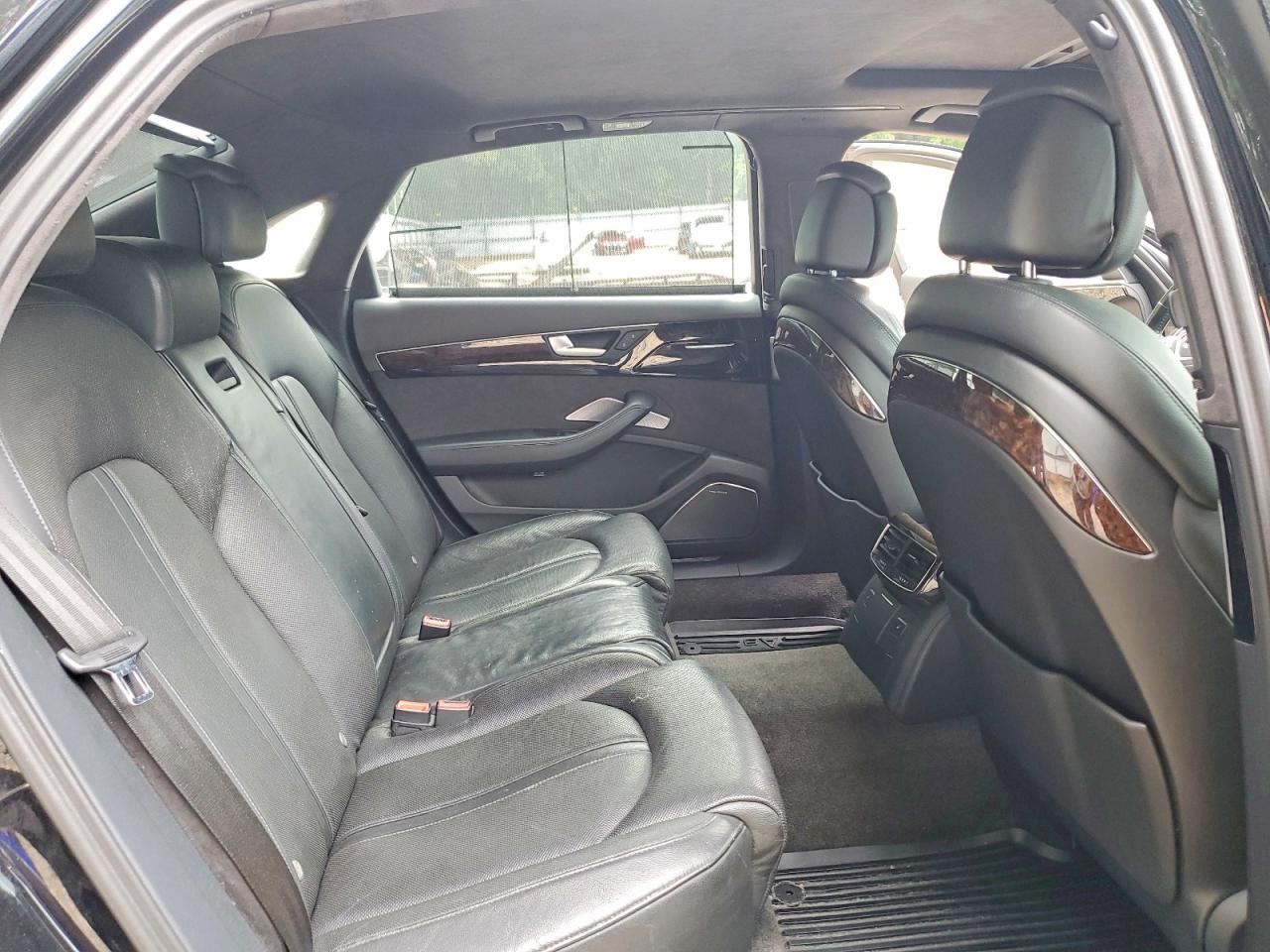 Audi A8 L Quattro