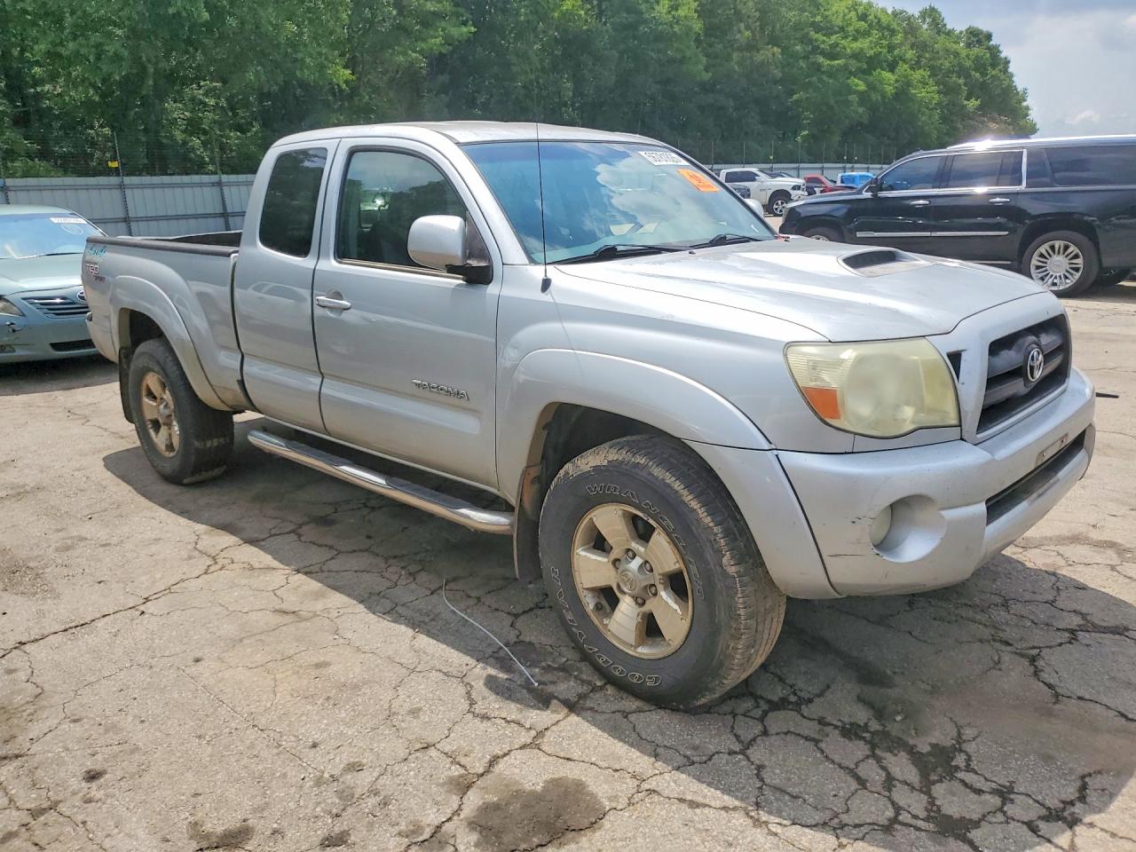 Toyota Tacoma Access Cab