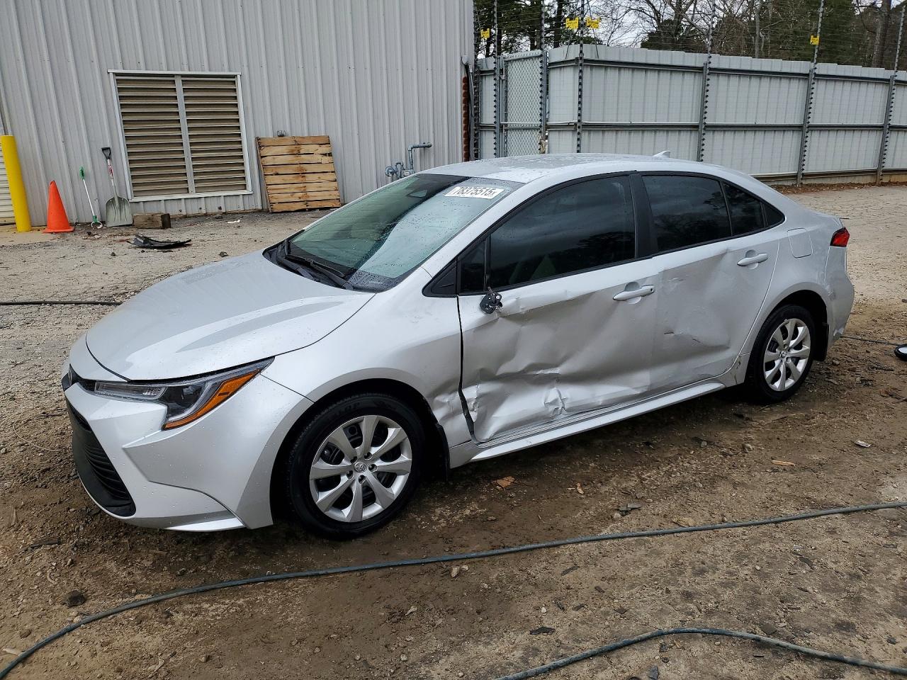 Salvage Toyota Corolla Image