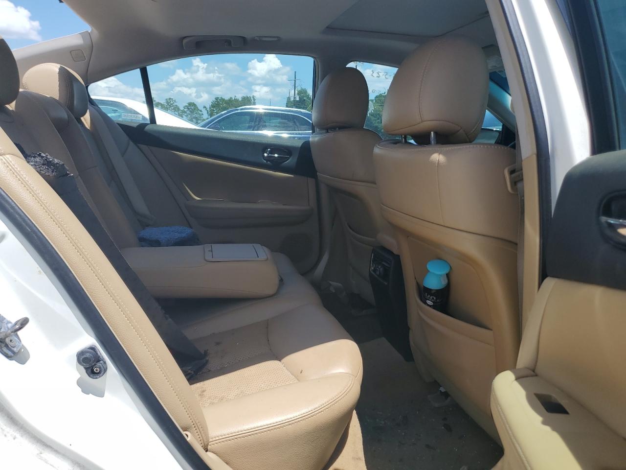Nissan Maxima S