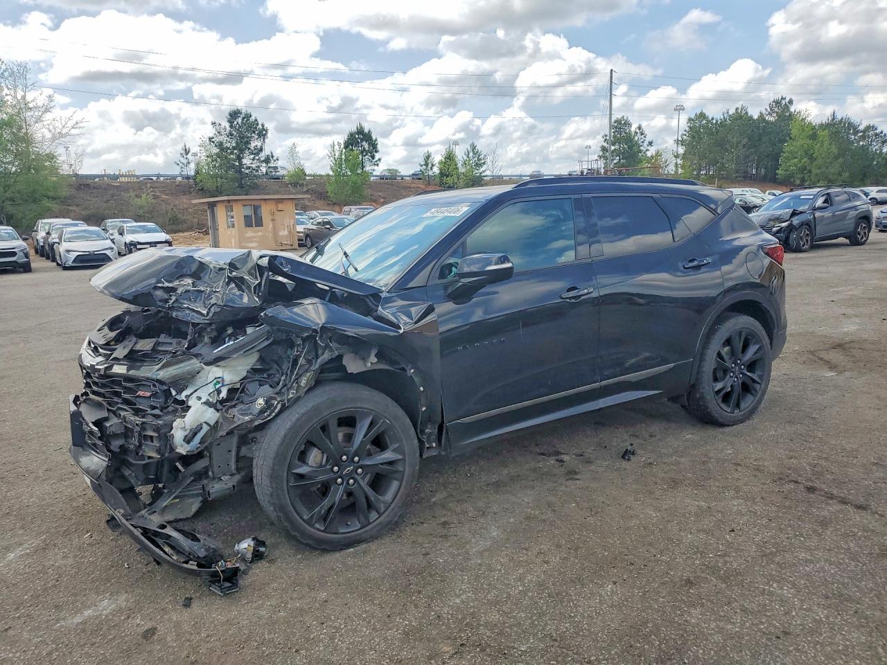 Salvage Chevrolet Blazer Image