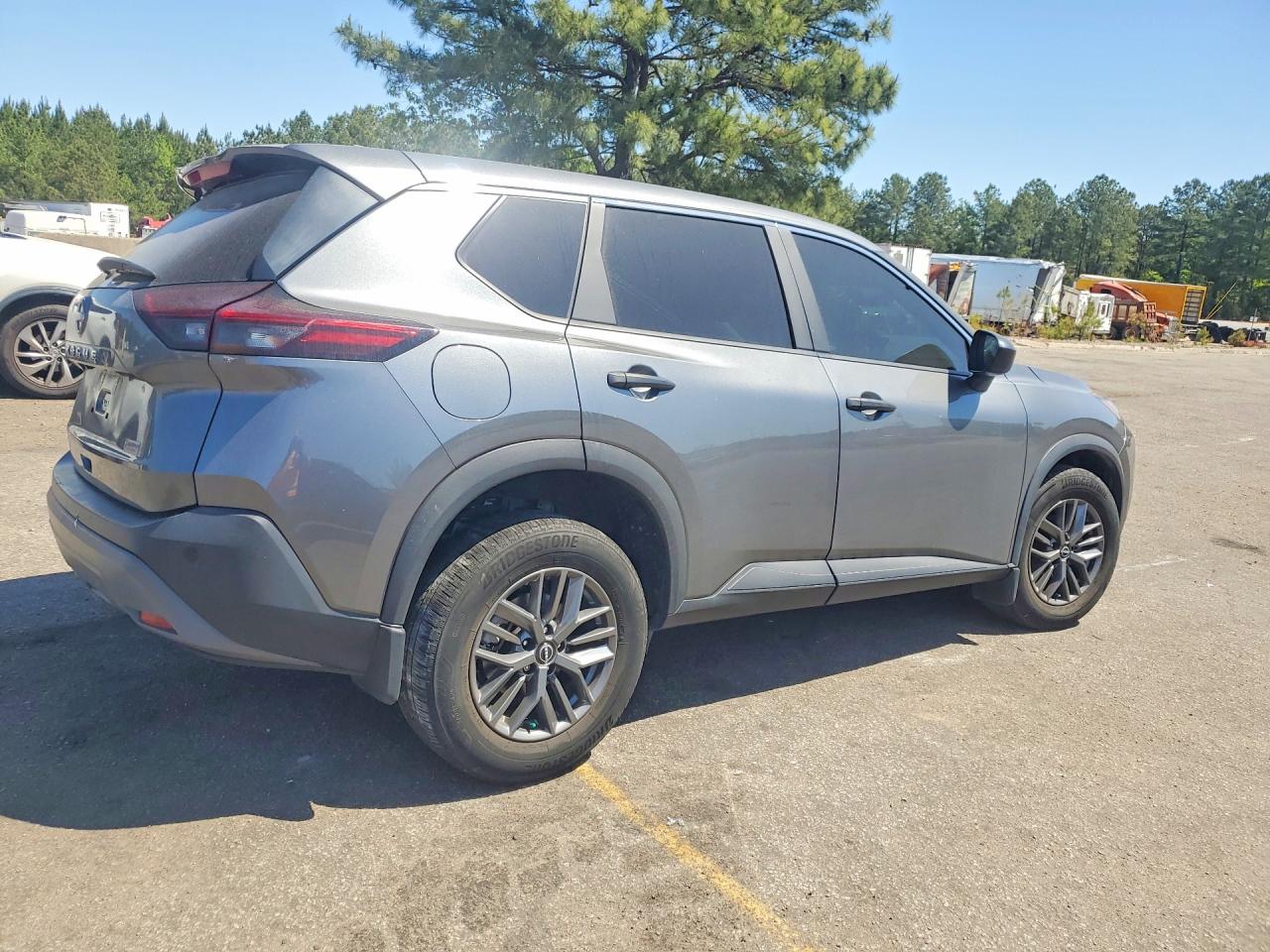 Nissan Rogue S