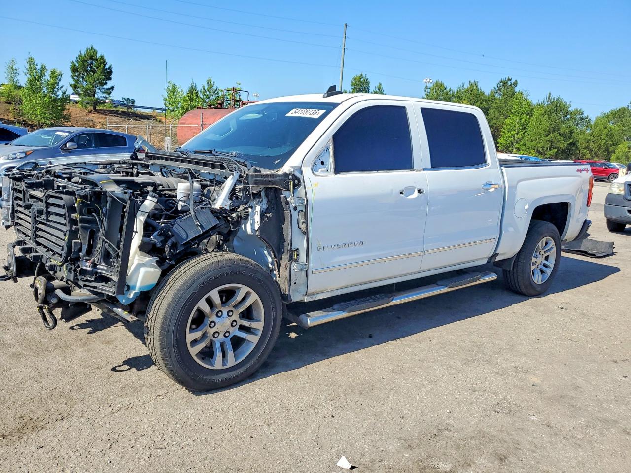 Salvage Chevrolet Silverado Image