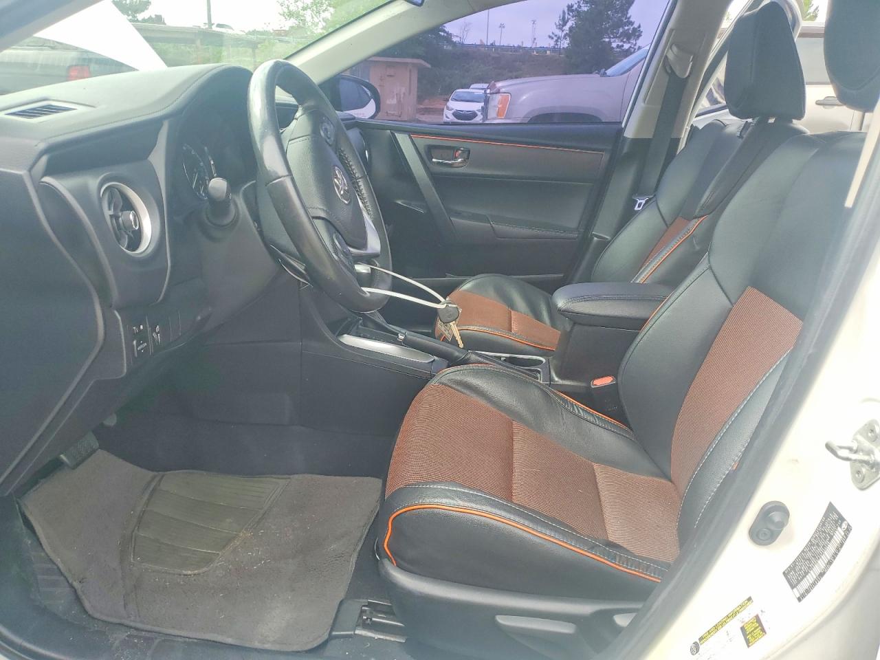 Toyota Corolla Se
