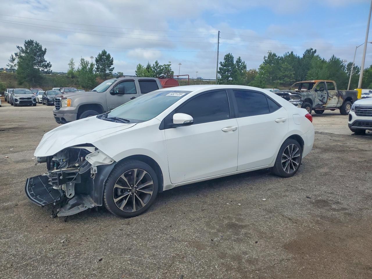 Salvage Toyota Corolla Image