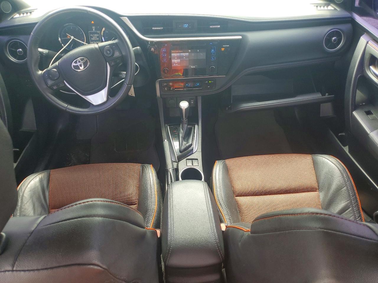 Toyota Corolla Se