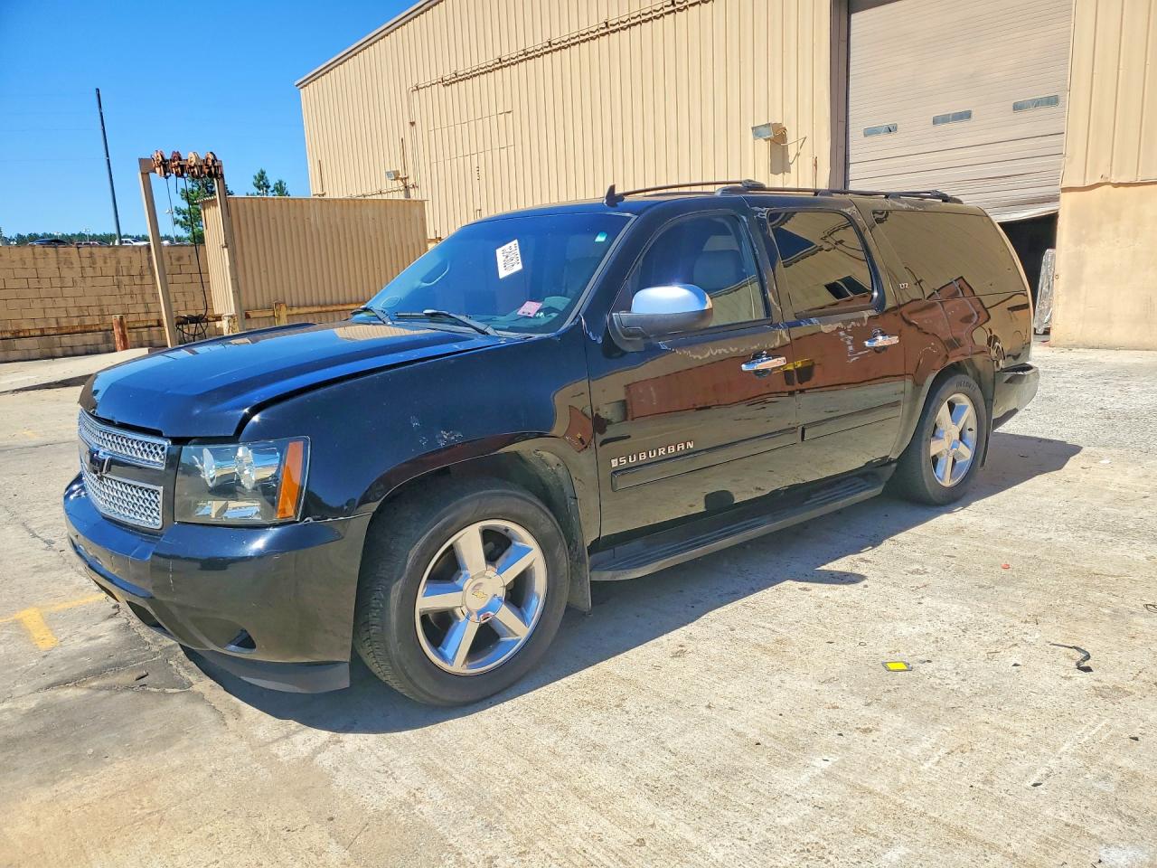 Salvage Chevrolet Suburban Image