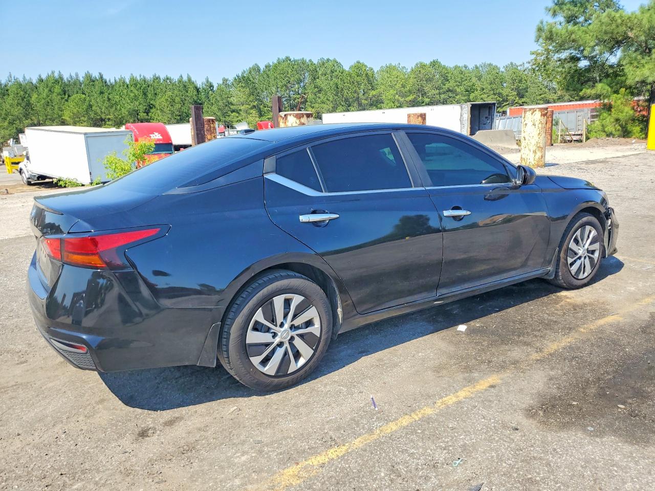 Nissan Altima S