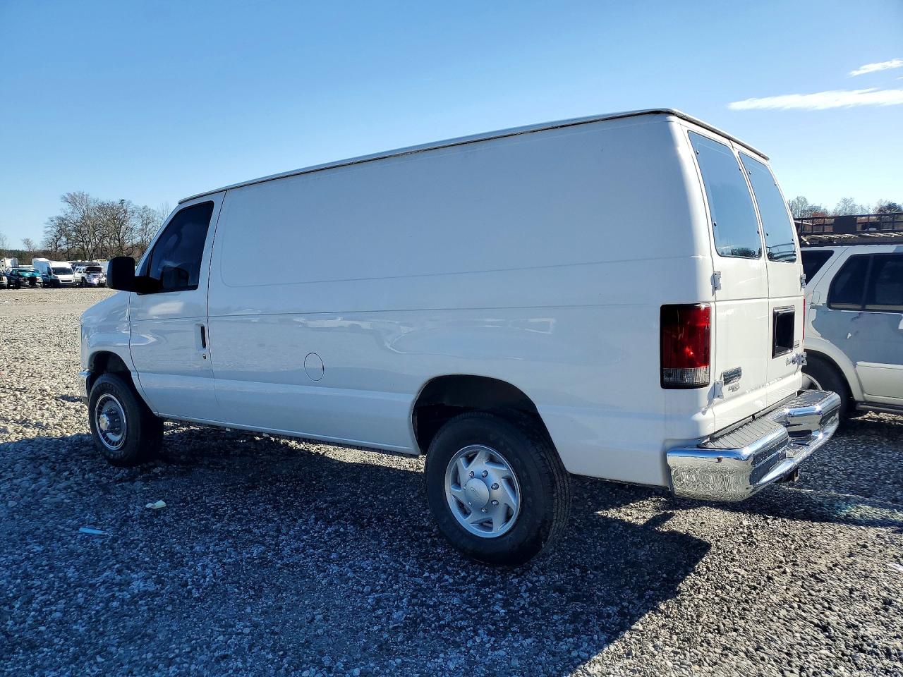 Ford Econoline E250 Van